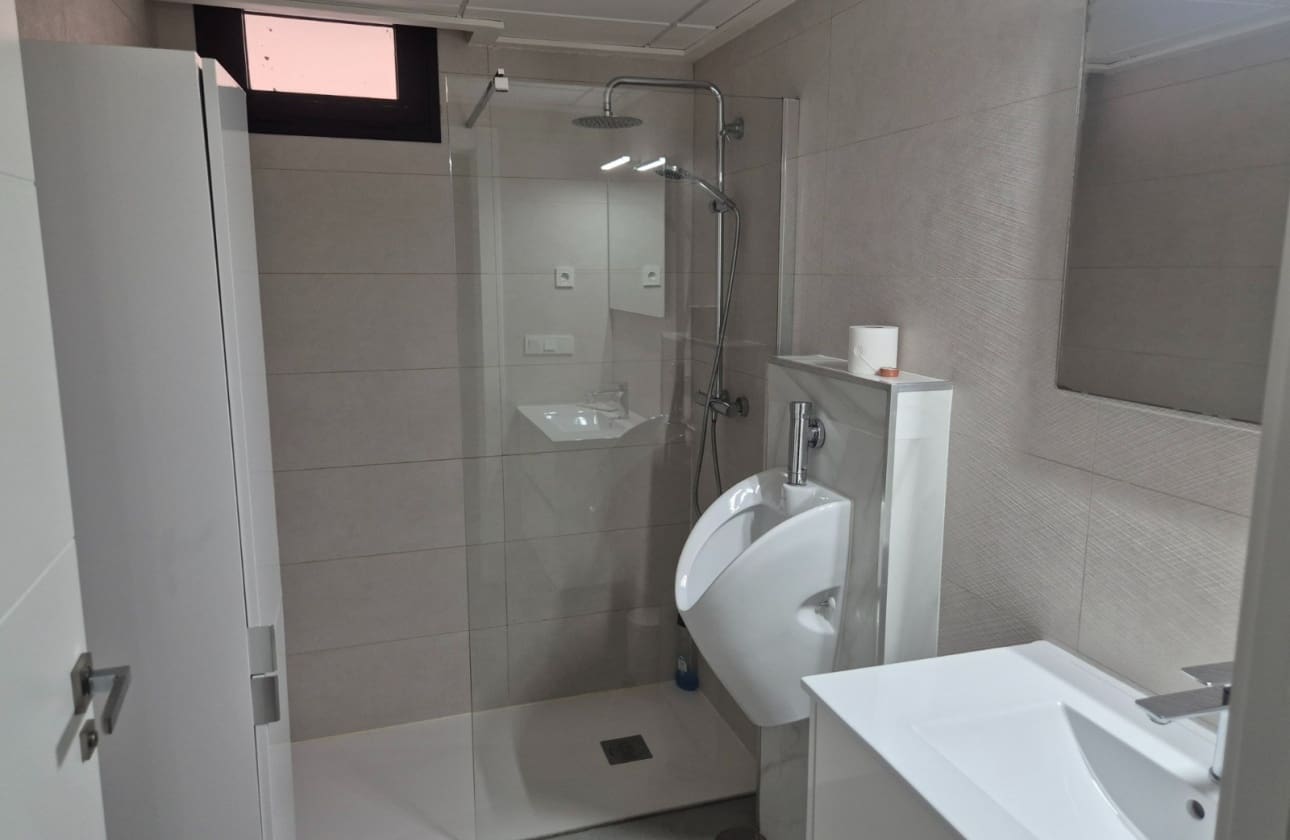 5 quarto Moradia para venda em Los Balcones com piscina garagem - 960 000 € (Ref: 9844033)