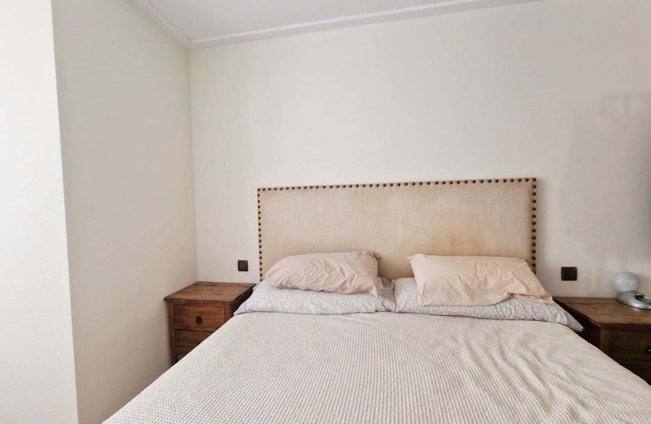 4 chambre Maison de Ville à vendre à Guardamar del Segura - 345 000 € (Ref: 9844034)