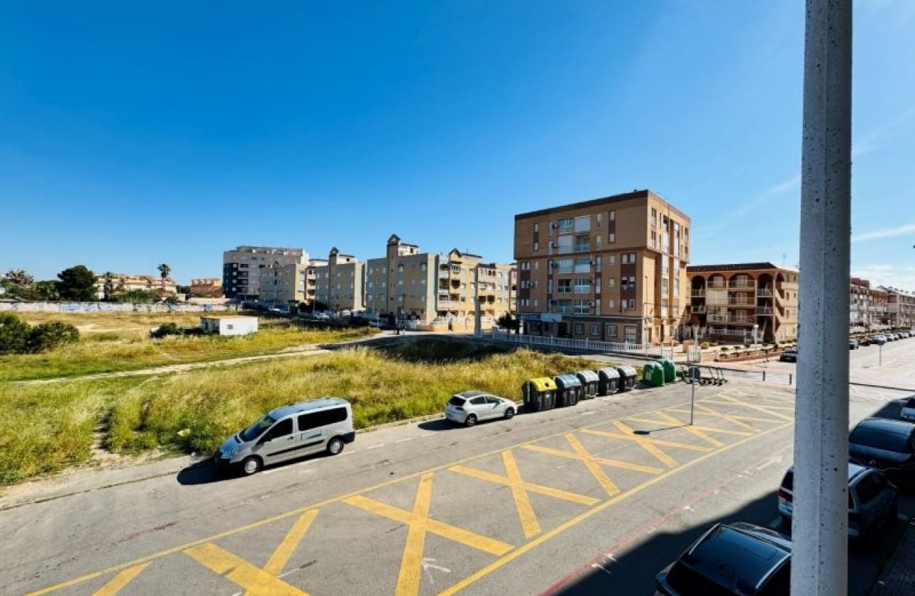 2 bedroom Beach Apartment for sale in La Mata - € 149,000 (Ref: 9844036)