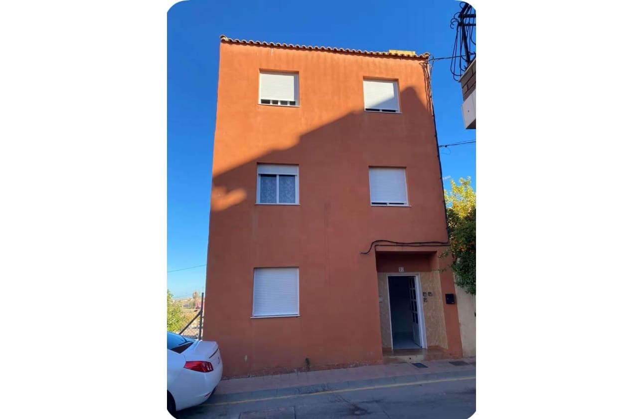 6 bedroom Apartment for sale in San Miguel de Salinas - € 270,000 (Ref: 9844037)