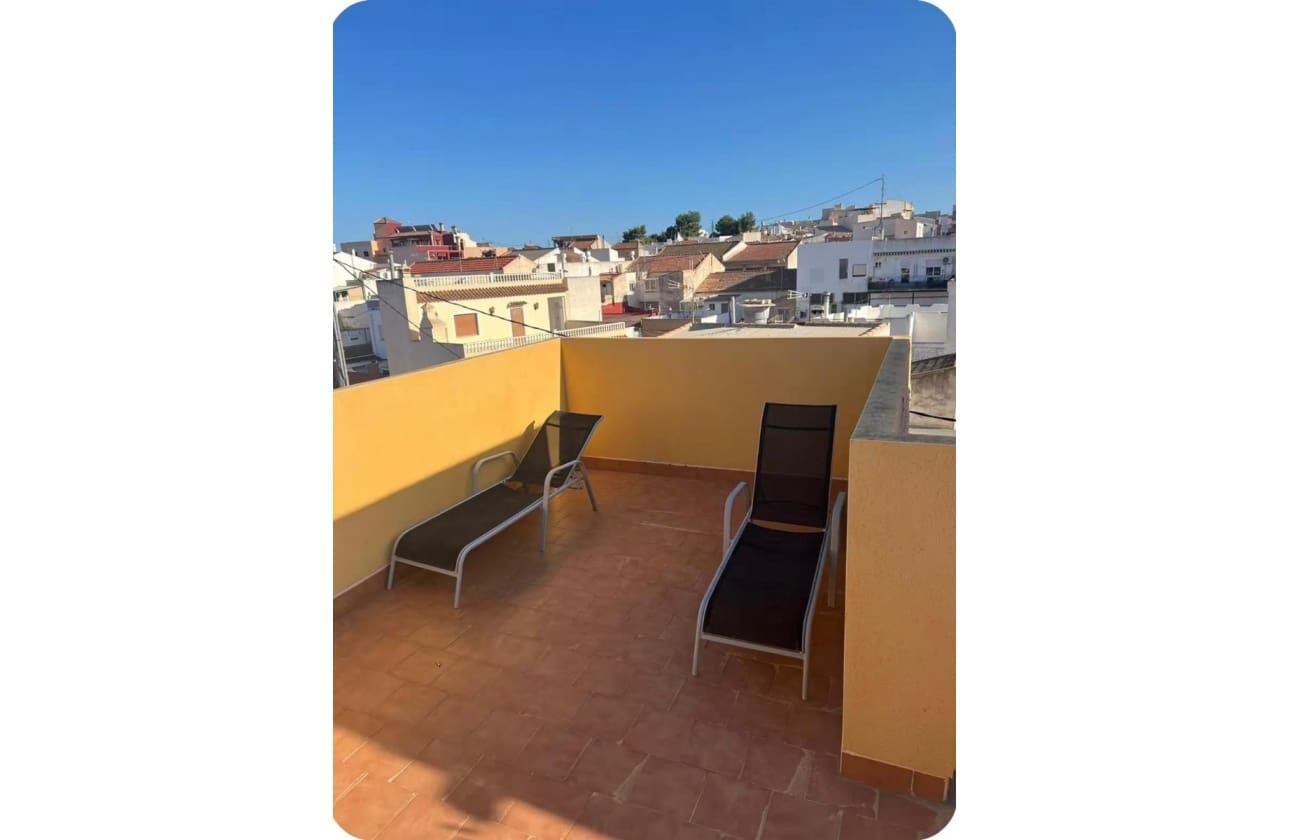 6 bedroom Apartment for sale in San Miguel de Salinas - € 270,000 (Ref: 9844037)