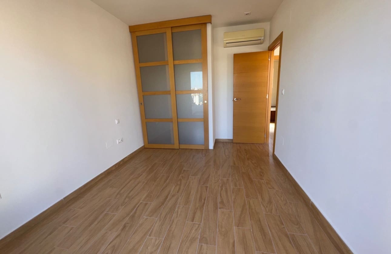 3 bedroom Villa for sale in La Marquesa with pool garage - € 420,000 (Ref: 9850418)