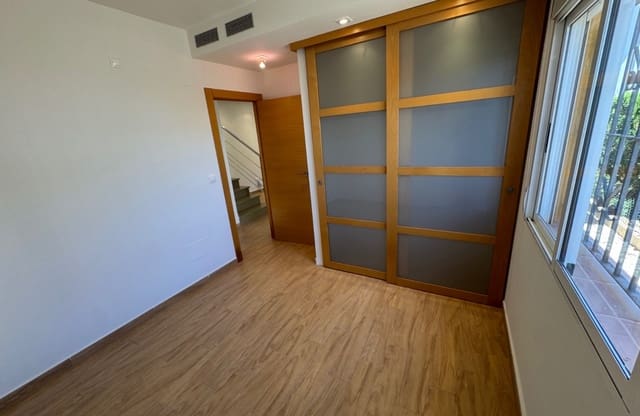 3 Zimmer Villa zu verkaufen in La Marquesa, Rojales mit Pool Garage - 420.000 € (Ref: 9850418)