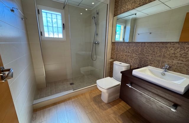 3 Zimmer Villa zu verkaufen in La Marquesa, Rojales mit Pool Garage - 420.000 € (Ref: 9850418)