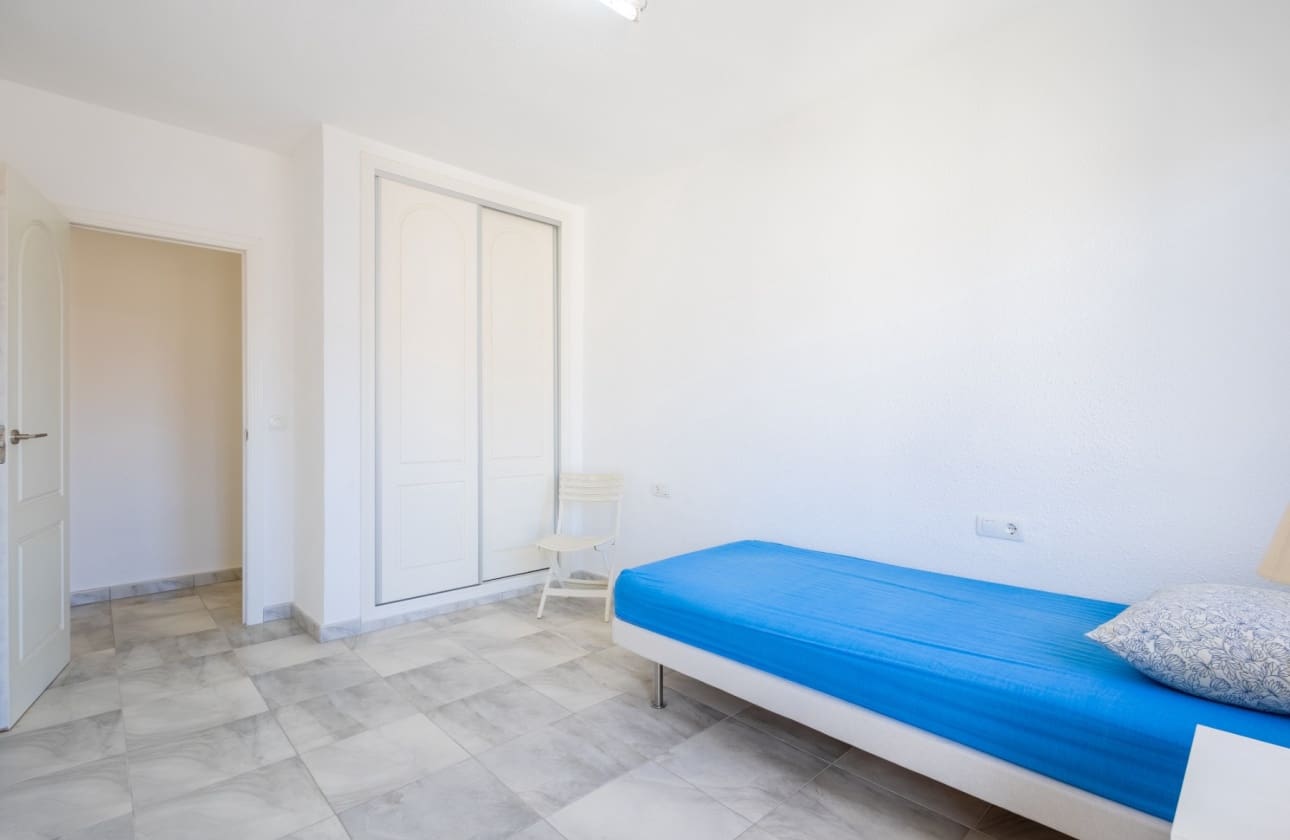 3 makuuhuone Ranta-asunto myytävänä paikassa La Mata - 249 000 € (Ref: 9854647)
