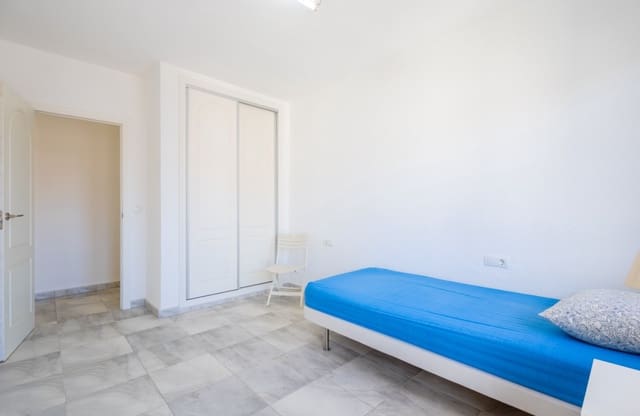 3 bedroom Beach Apartment for sale in Gaspar Perelló, Torrevieja - € 249,000 (Ref: 9854647)
