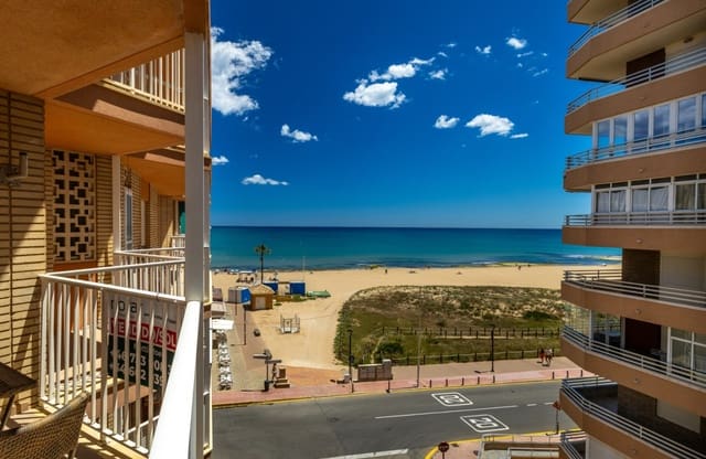 3 bedroom Beach Apartment for sale in Gaspar Perelló, Torrevieja - € 249,000 (Ref: 9854647)