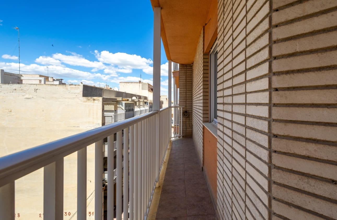 3 makuuhuone Ranta-asunto myytävänä paikassa La Mata - 249 000 € (Ref: 9854647)