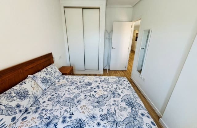 Apartamento de 2 habitaciones en Las Viñas, Guardamar del Segura en venta - 169.000 € (Ref: 9858304)
