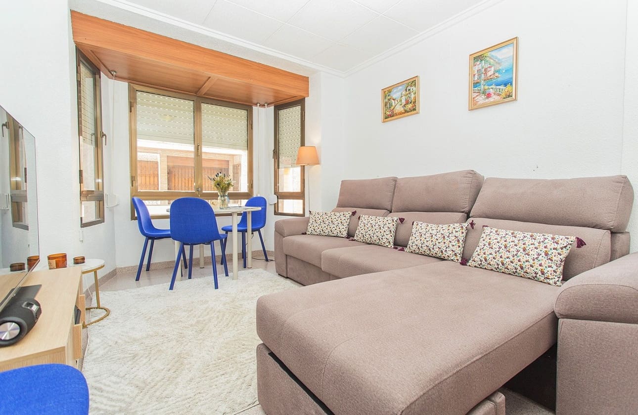 5 soverom Hus til salgs i Torrevieja - € 249 000 (Ref: 9858731)