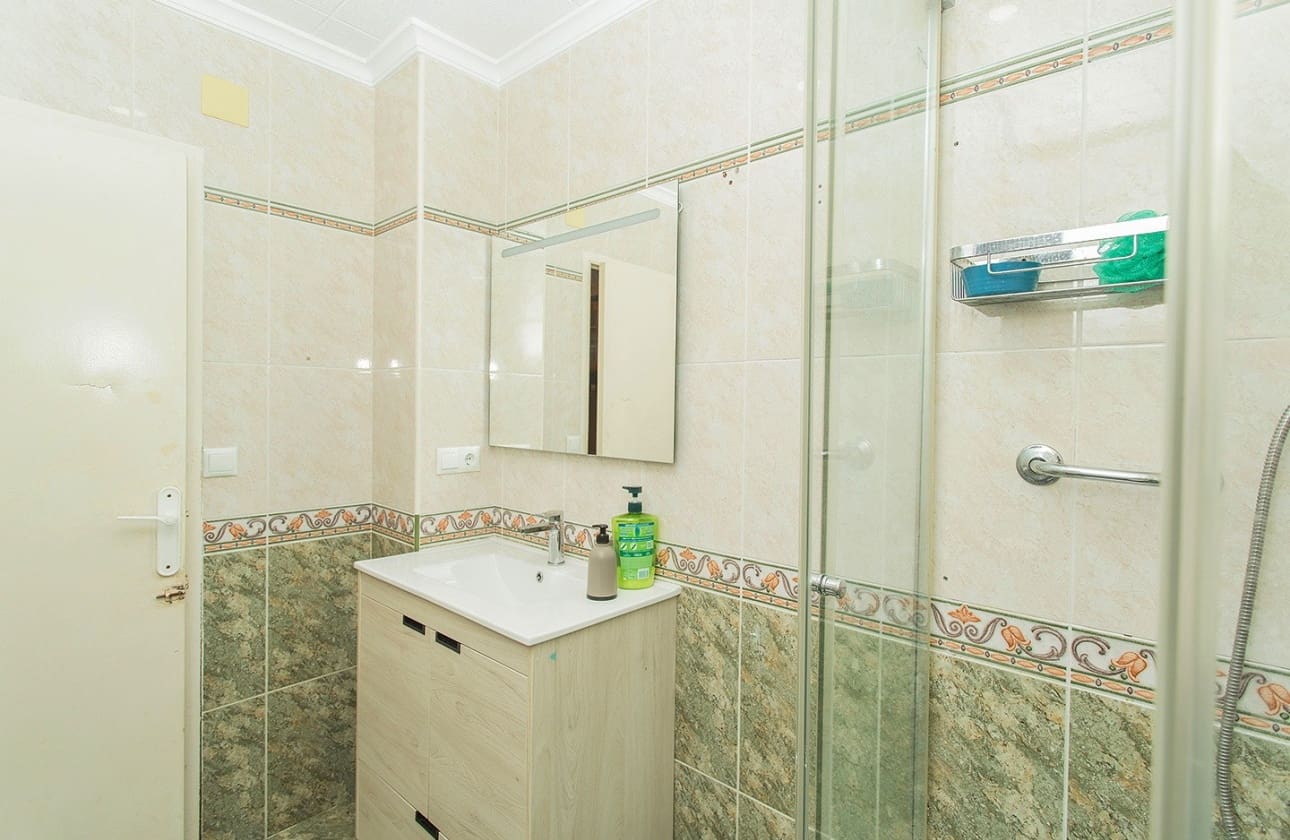 5 soverom Hus til salgs i Torrevieja - € 249 000 (Ref: 9858731)