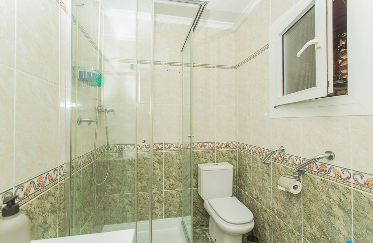 5 soverom Hus til salgs i Torrevieja - € 249 000 (Ref: 9858731)