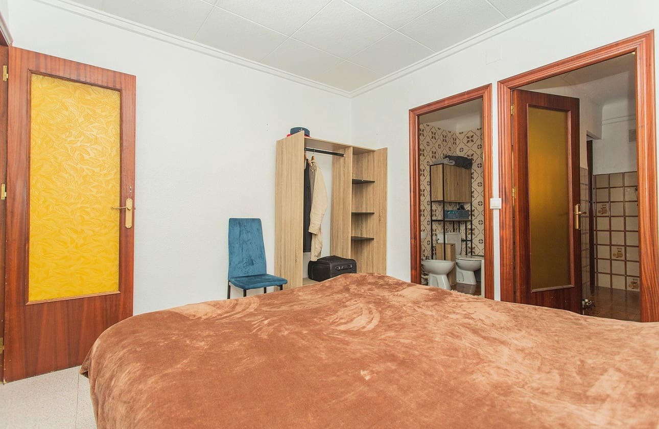 5 soverom Hus til salgs i Torrevieja - € 249 000 (Ref: 9858731)