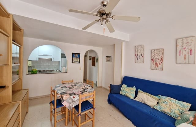 3 bedroom Apartment for sale in Guardamar Playa, Guardamar del Segura - € 195,000 (Ref: 9860693)