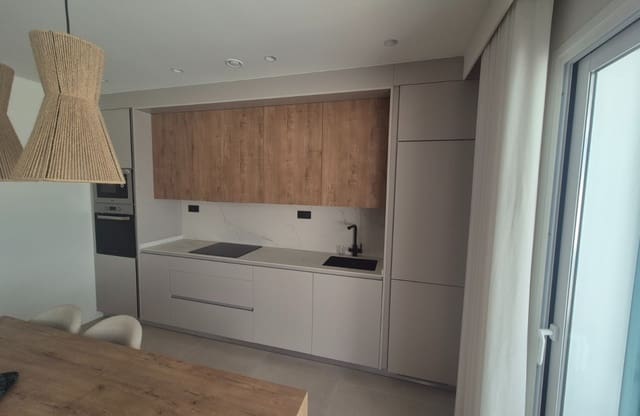 Bungalow de 3 habitaciones en Torre de la Horadada, Pilar de la Horadada en venta con piscina garaje - 385.000 € (Ref: 9866112)