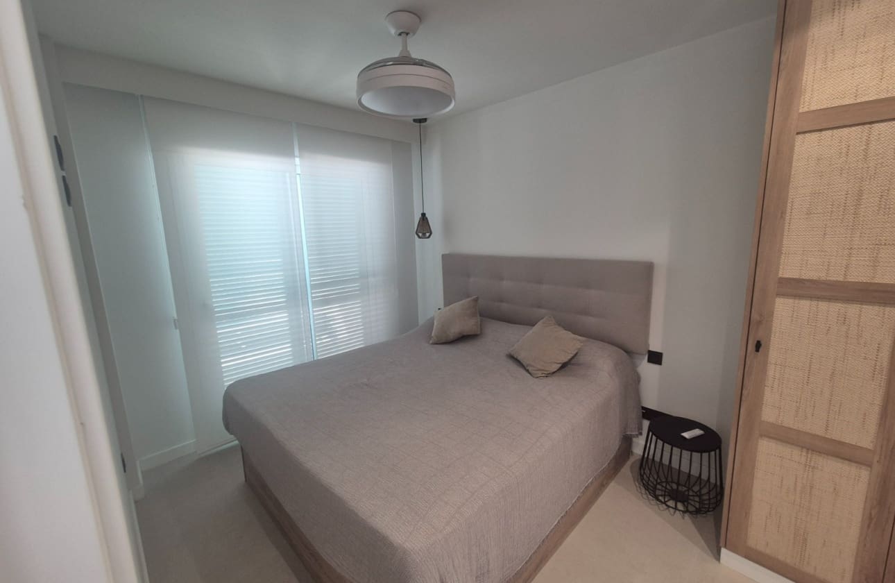 3 slaapkamer Bungalow te koop in Torre de la Horadada met zwembad garage - € 385.000 (Ref: 9866112)