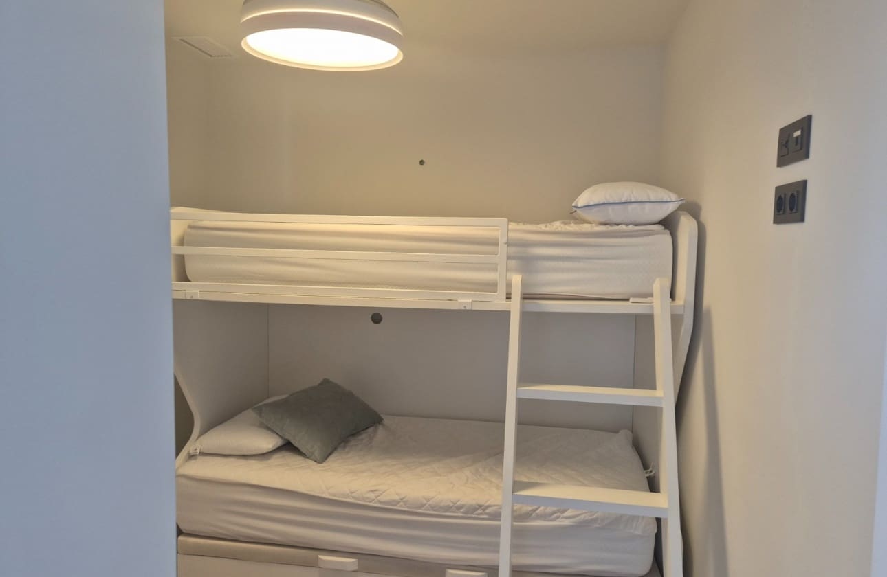3 slaapkamer Bungalow te koop in Torre de la Horadada met zwembad garage - € 385.000 (Ref: 9866112)