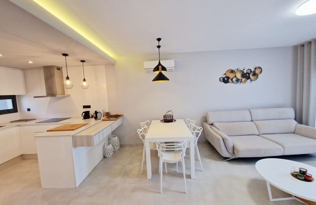 Ático de 3 habitaciones en El Raso, Guardamar del Segura en venta con piscina - 309.950 € (Ref: 9866113)