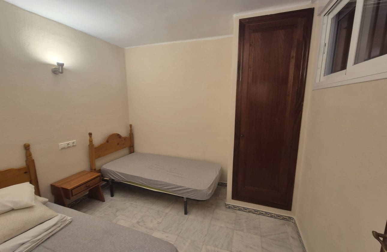 2 quarto Apartamento para venda em Torrevieja com piscina - 186 000 € (Ref: 9872303)