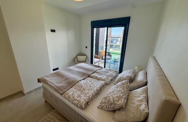 2 quarto Apartamento para venda em El Raso, Guardamar del Segura com piscina - 289 000 € (Ref: 9913796)