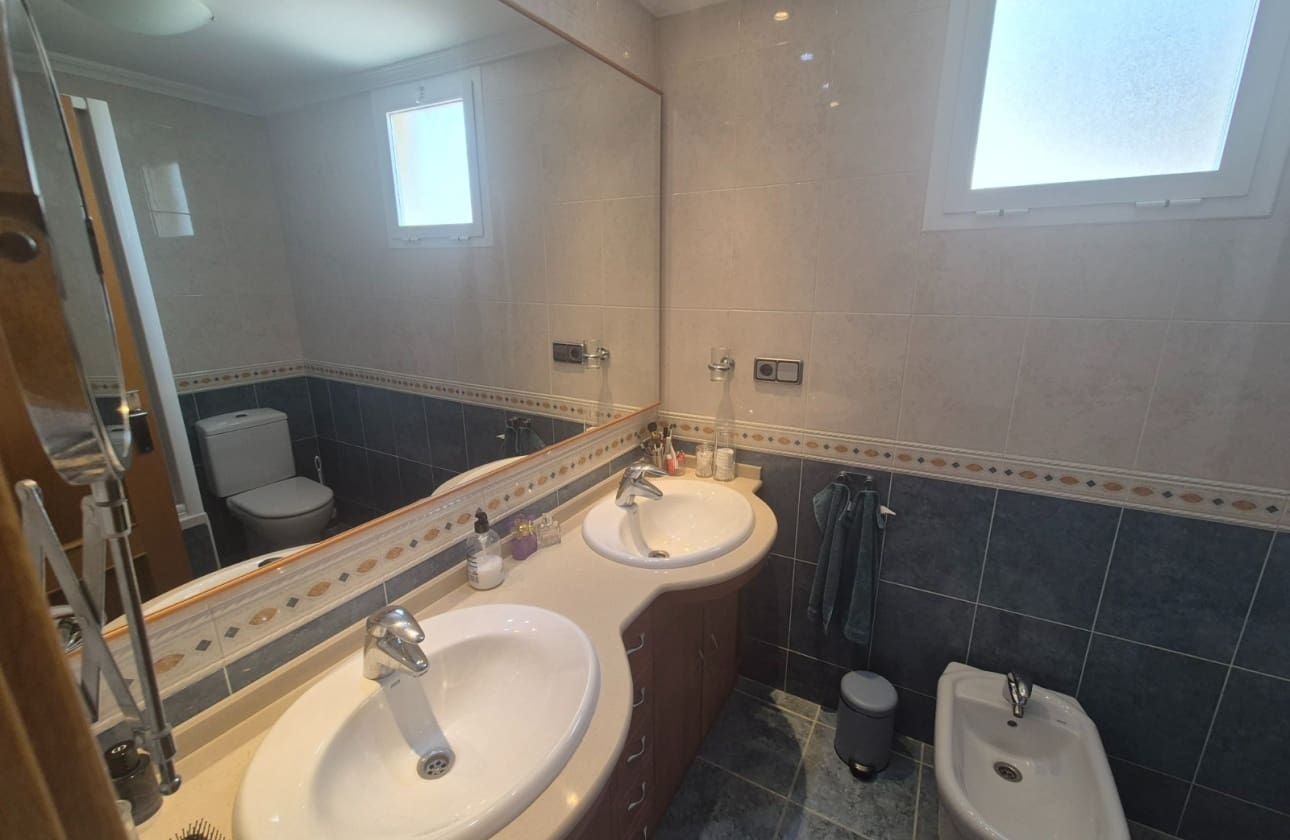 3 quarto Apartamento para venda em La Mata com piscina garagem - 336 000 € (Ref: 9939133)