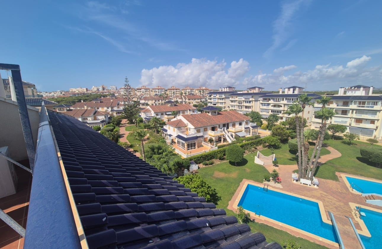 3 quarto Apartamento para venda em La Mata com piscina garagem - 336 000 € (Ref: 9939133)