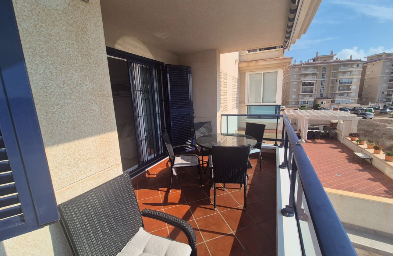 3 quarto Apartamento para venda em La Mata com piscina garagem - 336 000 € (Ref: 9939133)