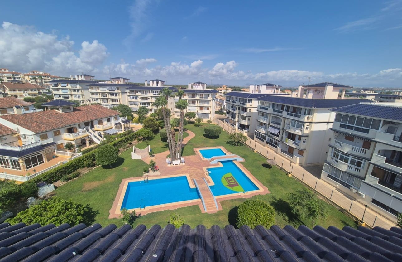 3 quarto Apartamento para venda em La Mata com piscina garagem - 336 000 € (Ref: 9939133)