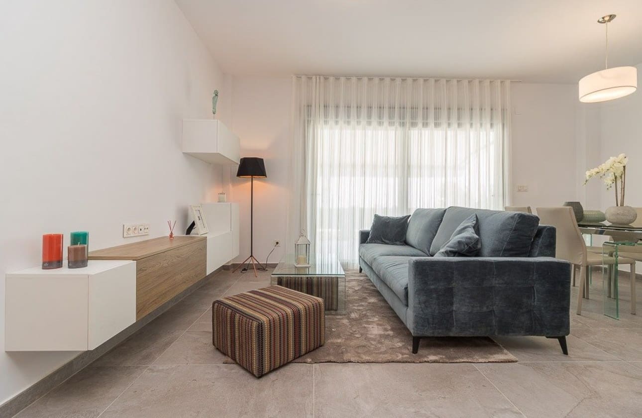 3 bedroom Bungalow for sale in Los Balcones with pool - € 350,000 (Ref: 9961224)