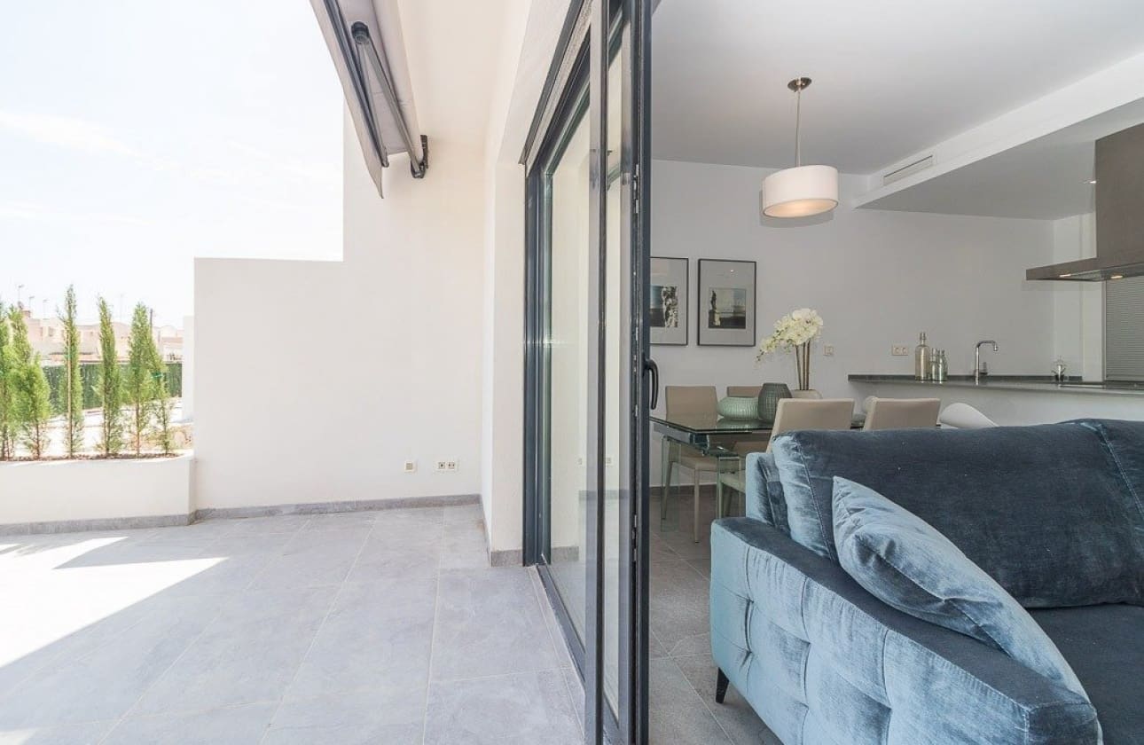 3 bedroom Bungalow for sale in Los Balcones with pool - € 350,000 (Ref: 9961224)