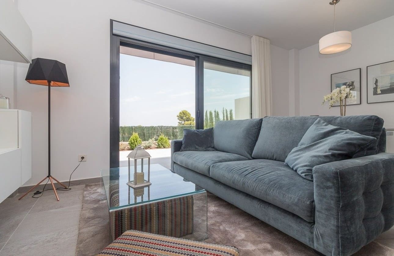 3 bedroom Bungalow for sale in Los Balcones with pool - € 350,000 (Ref: 9961224)