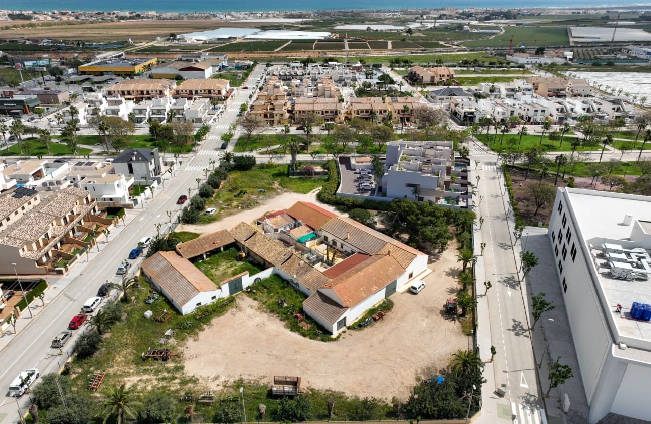 3 chambre Bungalow à vendre à Pilar de la Horadada - 439 000 € (Ref: 9981417)