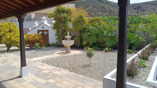 4 quarto Quinta/Casa Rural para venda em Alcala, Guía de Isora com piscina garagem - 3 250 000 € (Ref: 10118390)
