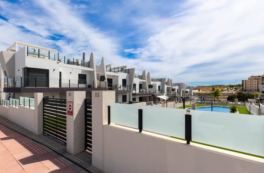 2 quarto Apartamento para venda em San Miguel de Salinas com piscina - 212 000 € (Ref: 10004513)