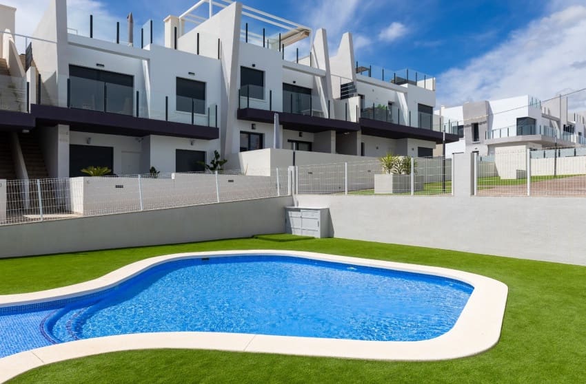 2 quarto Apartamento para venda em San Miguel de Salinas com piscina - 212 000 € (Ref: 10004513)