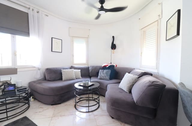 2 bedroom Villa for sale in Blue Lagoon with pool - € 259,950 (Ref: 10004515)