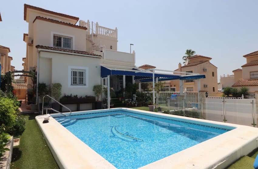4 sypialnia Willa na sprzedaż w Algorfa z basenem - 325 000 € (Ref: 10004516)