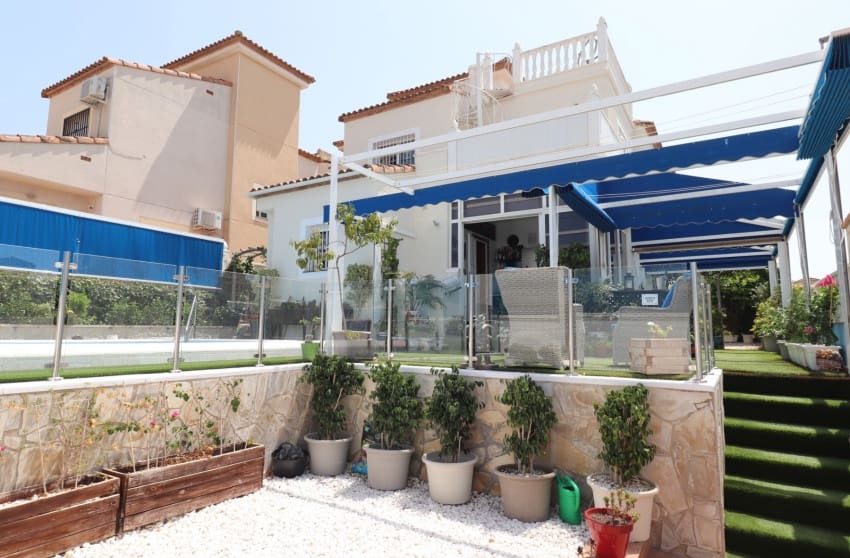 4 sypialnia Willa na sprzedaż w Algorfa z basenem - 325 000 € (Ref: 10004516)