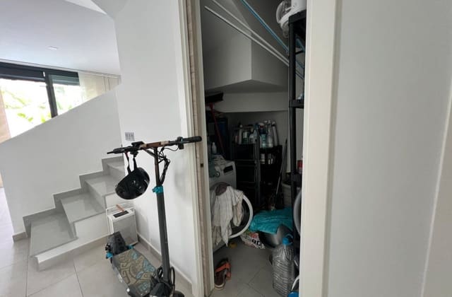 3 soveværelse Villa til salg i Villamartín - Las Filipinas, Orihuela med garage - € 395.000 (Ref: 10004518)