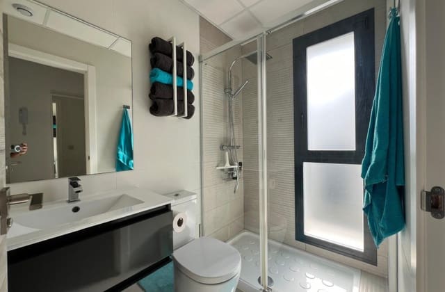 3 soveværelse Villa til salg i Villamartín - Las Filipinas, Orihuela med garage - € 395.000 (Ref: 10004518)