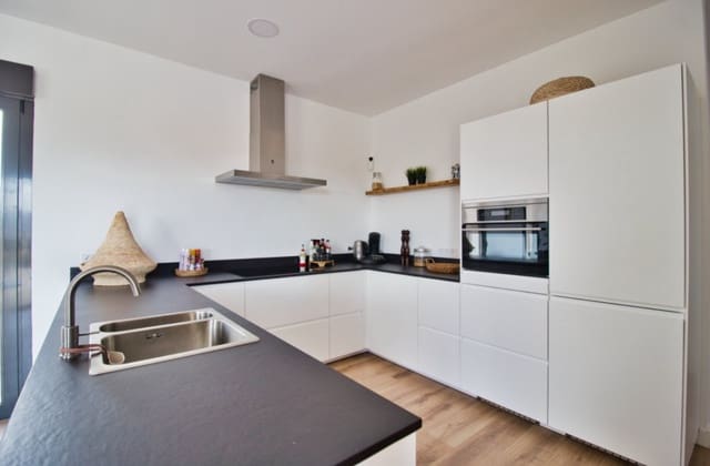 Chalet de 3 habitaciones en Pinoso en venta - 425.000 € (Ref: 10004519)