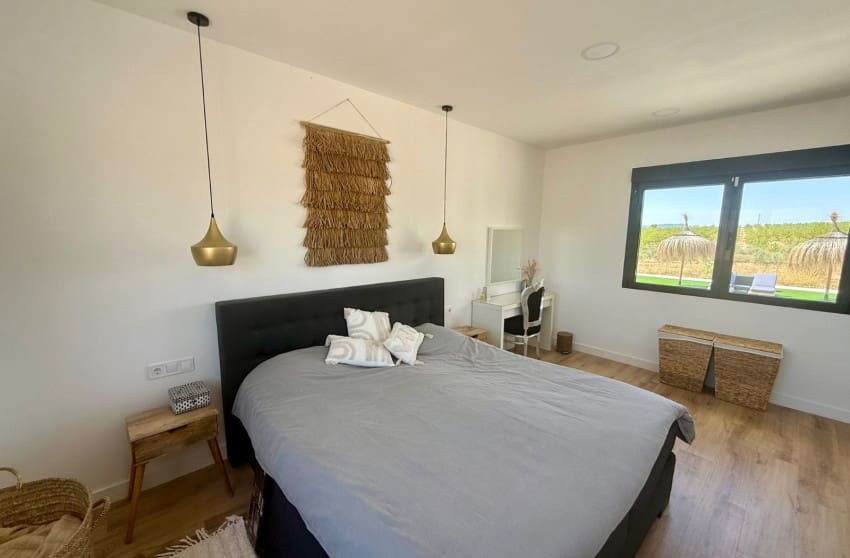 Chalet de 3 habitaciones en Pinoso en venta - 425.000 € (Ref: 10004519)