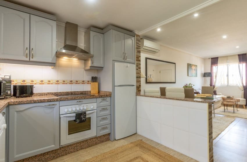 2 camera da letto Bungalow in vendita in Villamartin con piscina - 209.000 € (Rif: 10004522)
