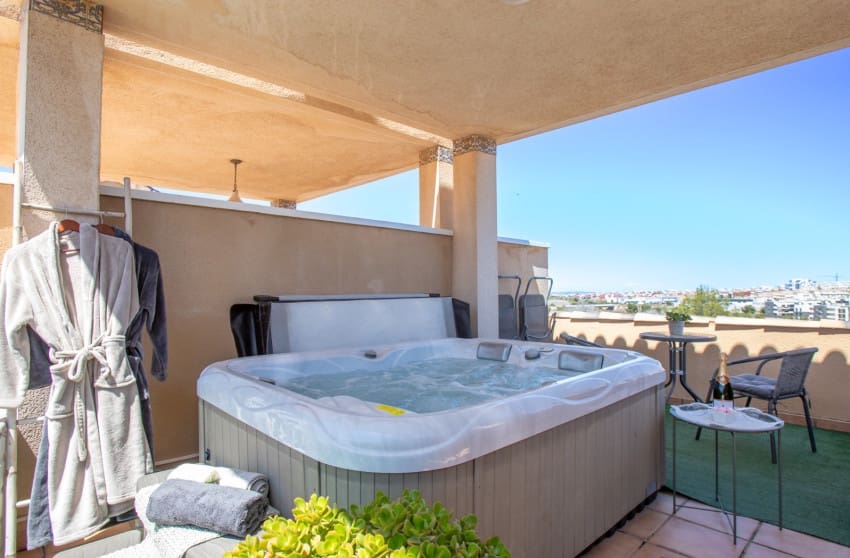 2 camera da letto Bungalow in vendita in Villamartin con piscina - 209.000 € (Rif: 10004522)