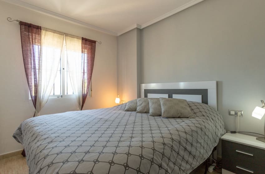 2 camera da letto Bungalow in vendita in Villamartin con piscina - 209.000 € (Rif: 10004522)