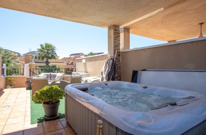 2 camera da letto Bungalow in vendita in Villamartin con piscina - 209.000 € (Rif: 10004522)
