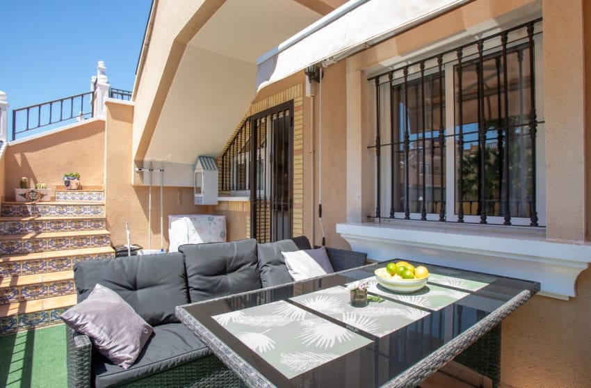 2 camera da letto Bungalow in vendita in Villamartin con piscina - 209.000 € (Rif: 10004522)