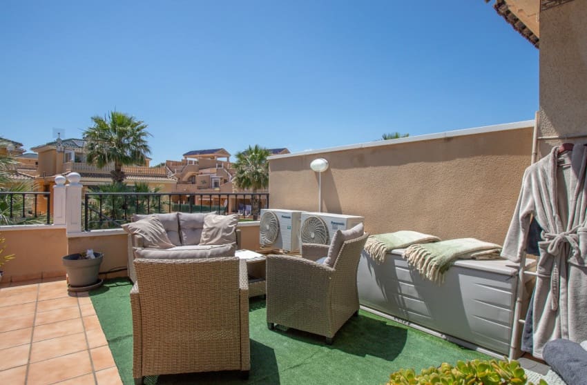 2 camera da letto Bungalow in vendita in Villamartin con piscina - 209.000 € (Rif: 10004522)