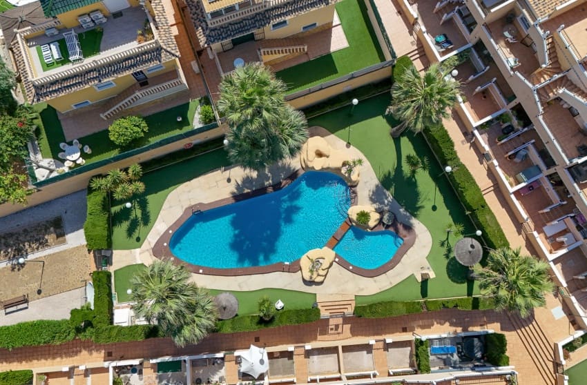 2 camera da letto Bungalow in vendita in Villamartin con piscina - 209.000 € (Rif: 10004522)