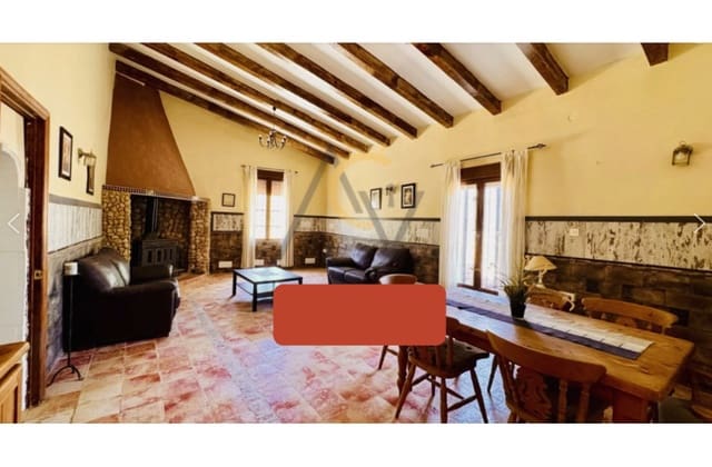 5 soverom Finca/Herregård til salgs i La Romana med svømmebasseng garasje - € 339 995 (Ref: 10004524)